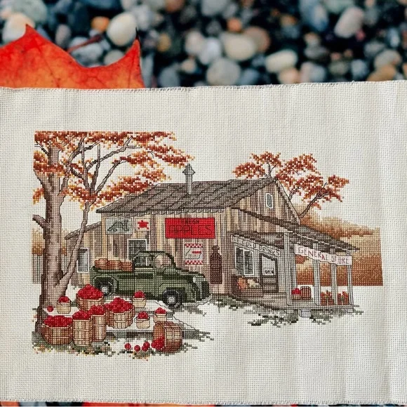 Fall Cross Stitch, Fresh Apples - Picture 1 of 2
